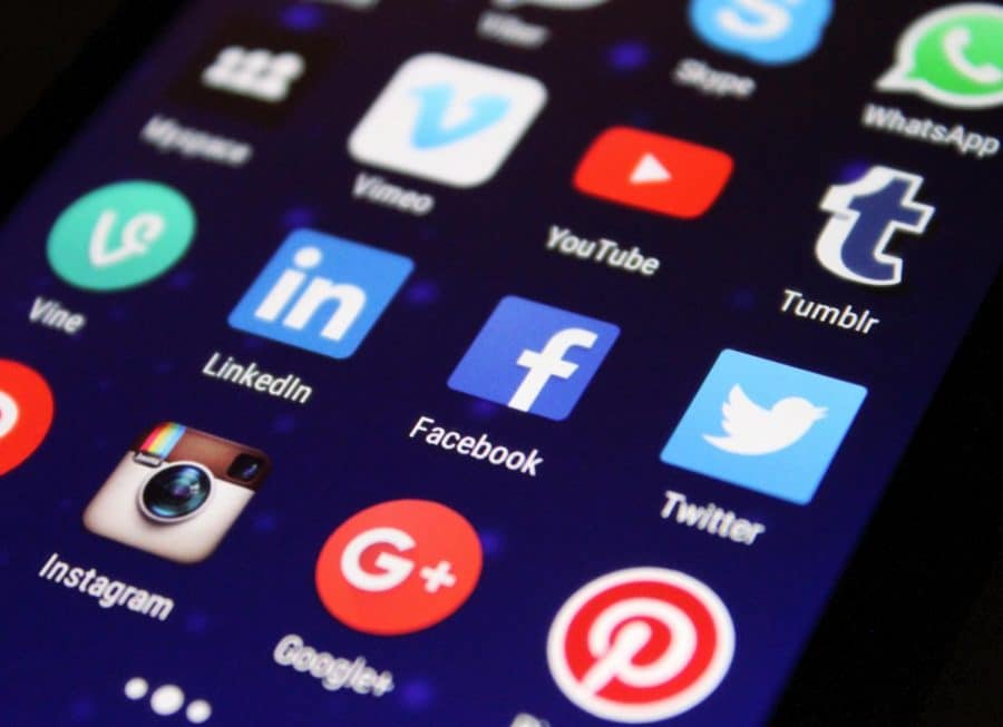 10 Ways To Spend Less Time On Social Media To Reduce Addictive Side Effects On Teens